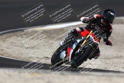 media/Jun-07-2025-TrackDaz (Sat) [[4413525952]]/B Group/1120am (Turn 2)/